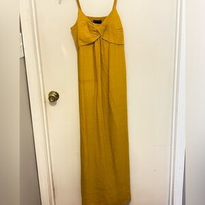 Mustard linen Banana Republic dress  adjustable straps!Excellent Small petite
